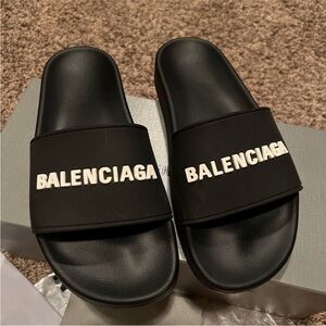 Balenciaga Logo Pool Slides